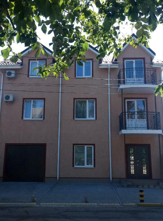 Apartament On Komarova 29 Вулиця Комарова 29 Kirovograd Exterior foto